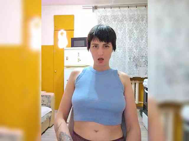 Tina_Valin webcam