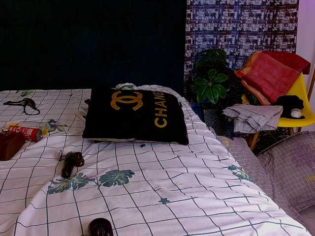 Blissloves's BongaCams show and profile