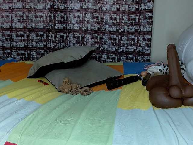 Blissloves's BongaCams show and profile