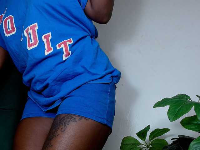 Blissloves's BongaCams show and profile