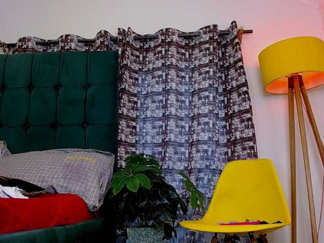 Blissloves's BongaCams show and profile