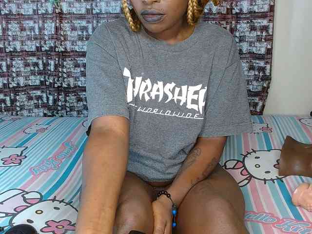 Blissloves webcam