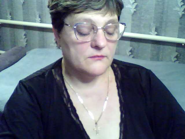 ElzaJewel's BongaCams show and profile