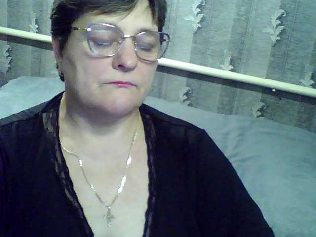 ElzaJewel's BongaCams show and profile