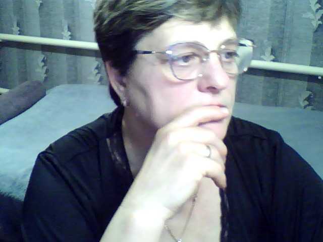 ElzaJewel's BongaCams show and profile