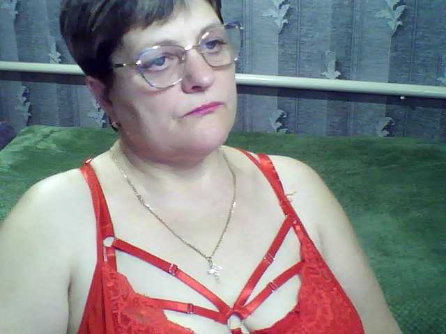 le modèle ElzaJewel est en webcam porno dans un show sur le site bongacams, il possède les tags suivants: White/Caucasian,Brunette,Hairy