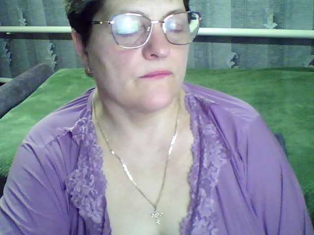 ElzaJewel's BongaCams show and profile