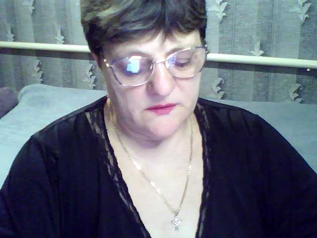 ElzaJewel's BongaCams show and profile