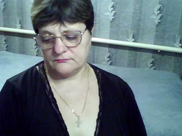 ElzaJewel's BongaCams show and profile