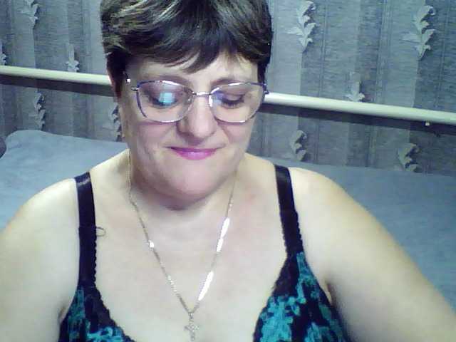 ElzaJewel's BongaCams show and profile