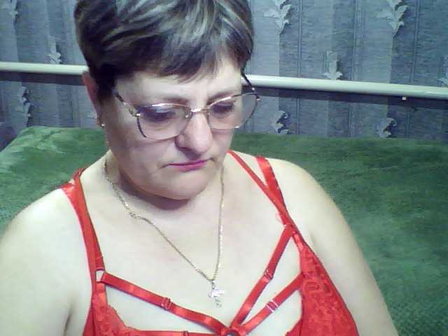 ElzaJewel's BongaCams show and profile