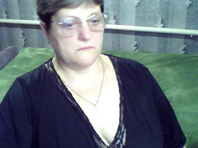 ElzaJewel's BongaCams show and profile