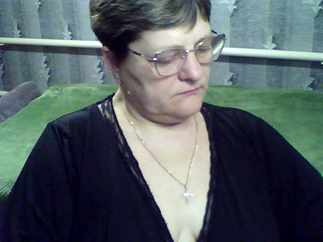 ElzaJewel's BongaCams show and profile