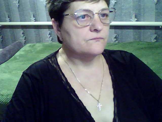 ElzaJewel's BongaCams show and profile