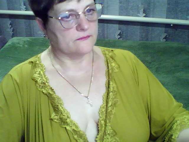 ElzaJewel live cam profile