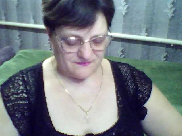 ElzaJewel live cam profile