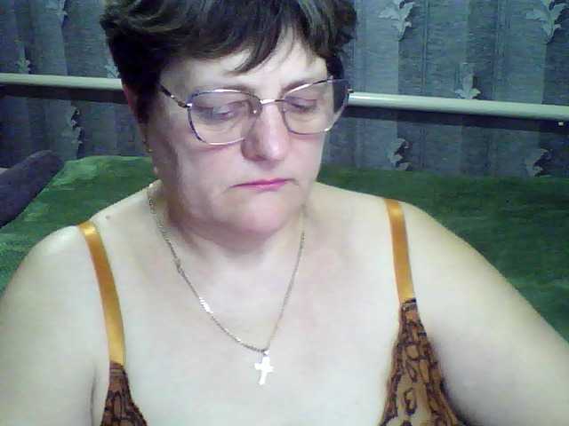 ElzaJewel's BongaCams show and profile