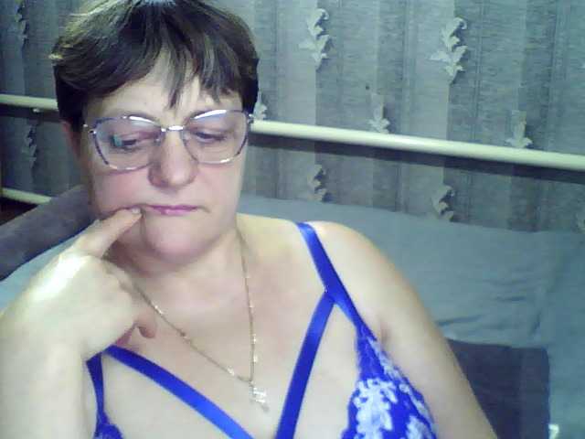 ElzaJewel's BongaCams show and profile