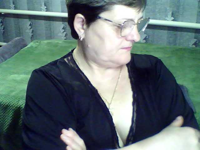 ElzaJewel's BongaCams show and profile