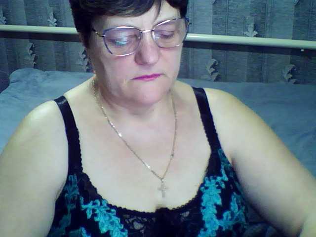 ElzaJewel's BongaCams show and profile