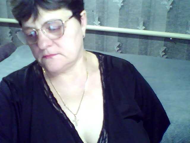 ElzaJewel's BongaCams show and profile