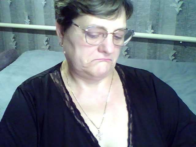 ElzaJewel's BongaCams show and profile