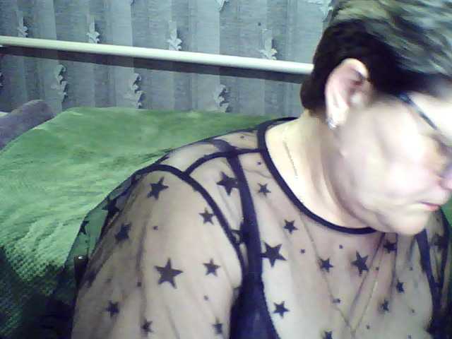 ElzaJewel's BongaCams show and profile