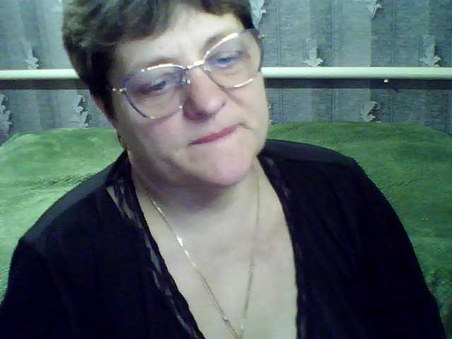 ElzaJewel's BongaCams show and profile