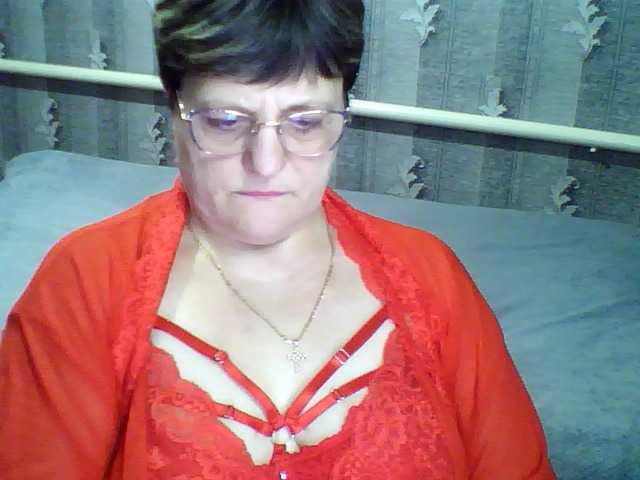 ElzaJewel's BongaCams show and profile