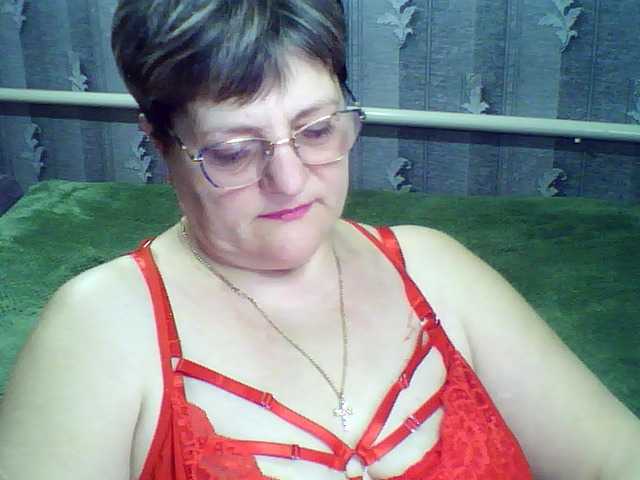 ElzaJewel live cam profile