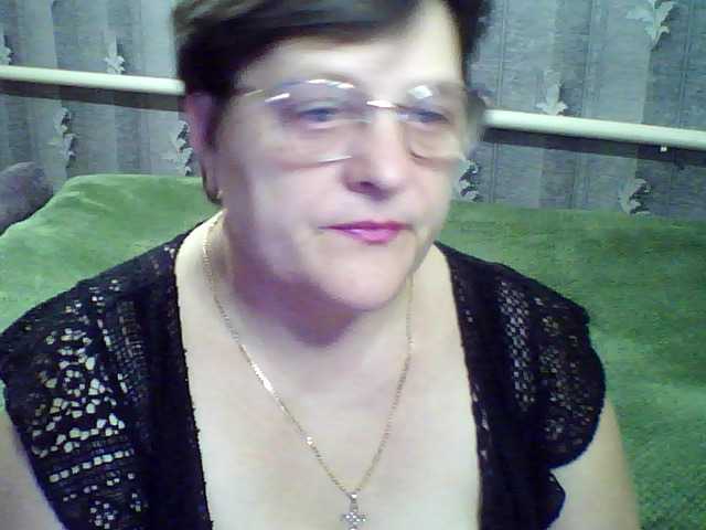 ElzaJewel live cam profile