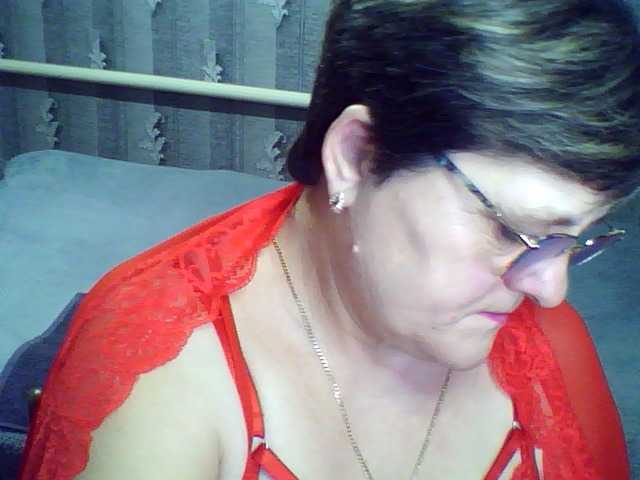 ElzaJewel's BongaCams show and profile