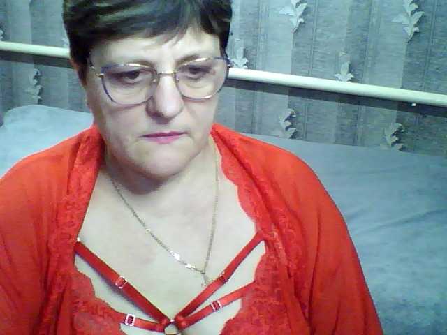 ElzaJewel's BongaCams show and profile