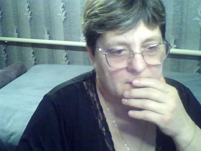 ElzaJewel's BongaCams show and profile