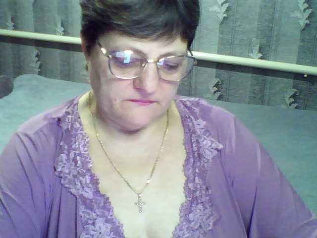 ElzaJewel's BongaCams show and profile