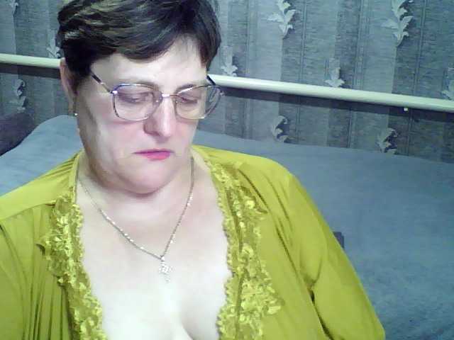 ElzaJewel's BongaCams show and profile