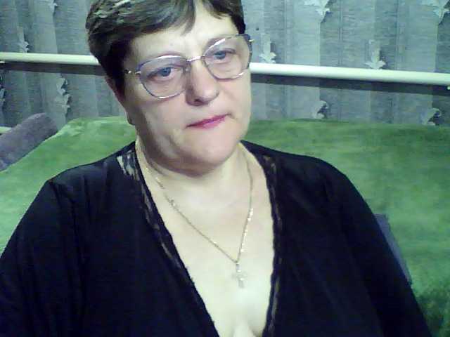 ElzaJewel's BongaCams show and profile