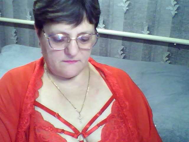 ElzaJewel's BongaCams show and profile