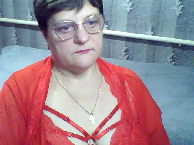 ElzaJewel's BongaCams show and profile