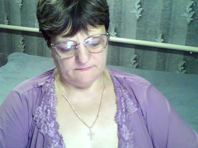 ElzaJewel's BongaCams show and profile