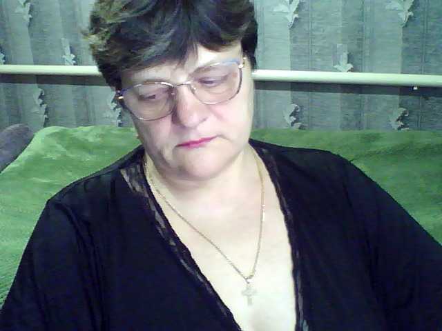 ElzaJewel live cam profile