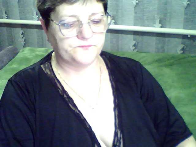 ElzaJewel's BongaCams show and profile