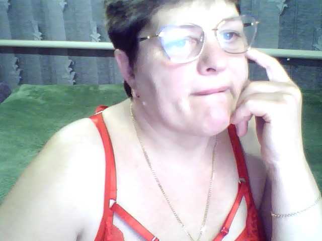 ElzaJewel live cam profile