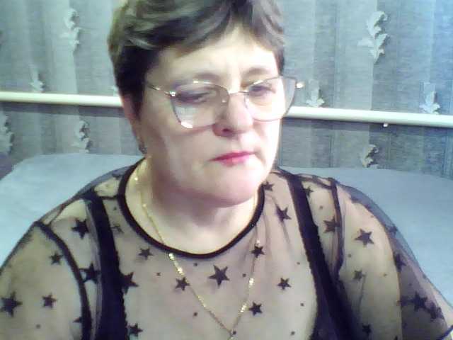 ElzaJewel's BongaCams show and profile