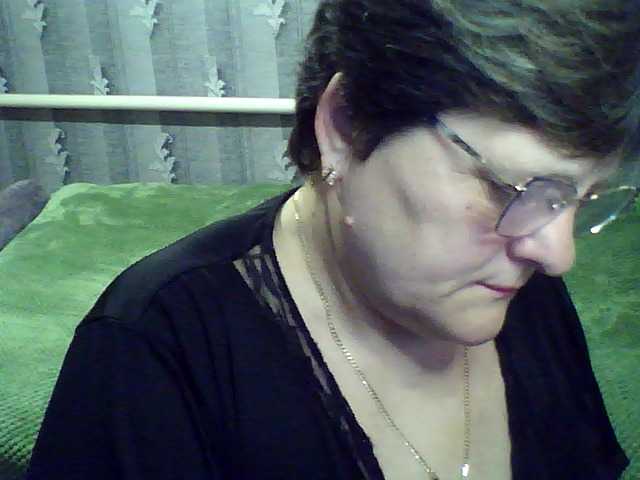 ElzaJewel's BongaCams show and profile