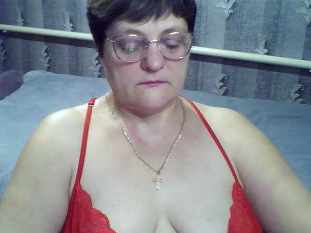 ElzaJewel's BongaCams show and profile