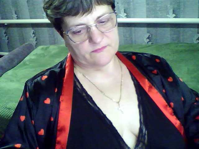 ElzaJewel's BongaCams show and profile