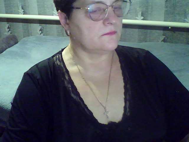 ElzaJewel's BongaCams show and profile