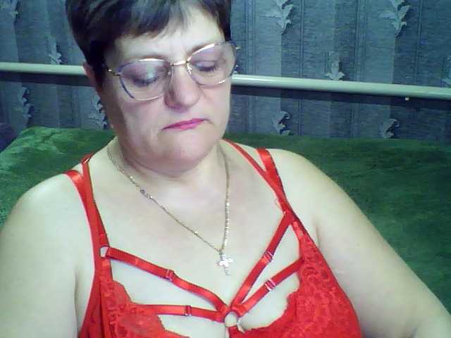 ElzaJewel's BongaCams show and profile