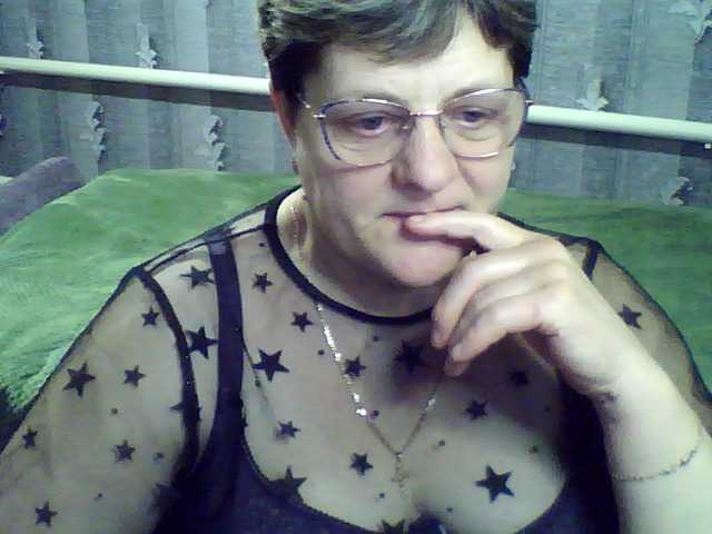 ElzaJewel's BongaCams show and profile